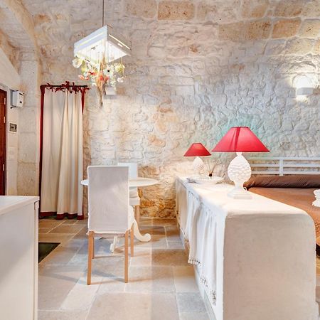 Le Bianche Suites Ostuni Εξωτερικό φωτογραφία