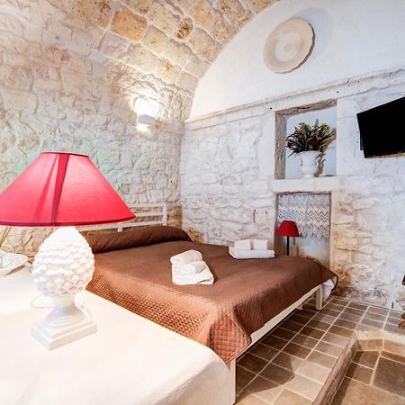 Le Bianche Suites Ostuni Εξωτερικό φωτογραφία