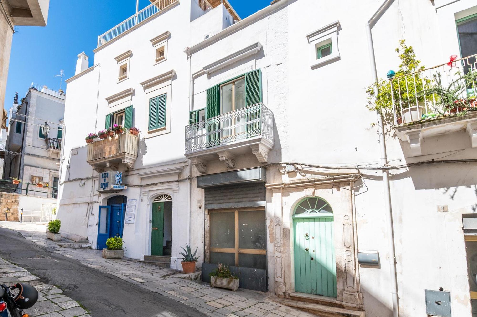 Le Bianche Suites Ostuni Εξωτερικό φωτογραφία