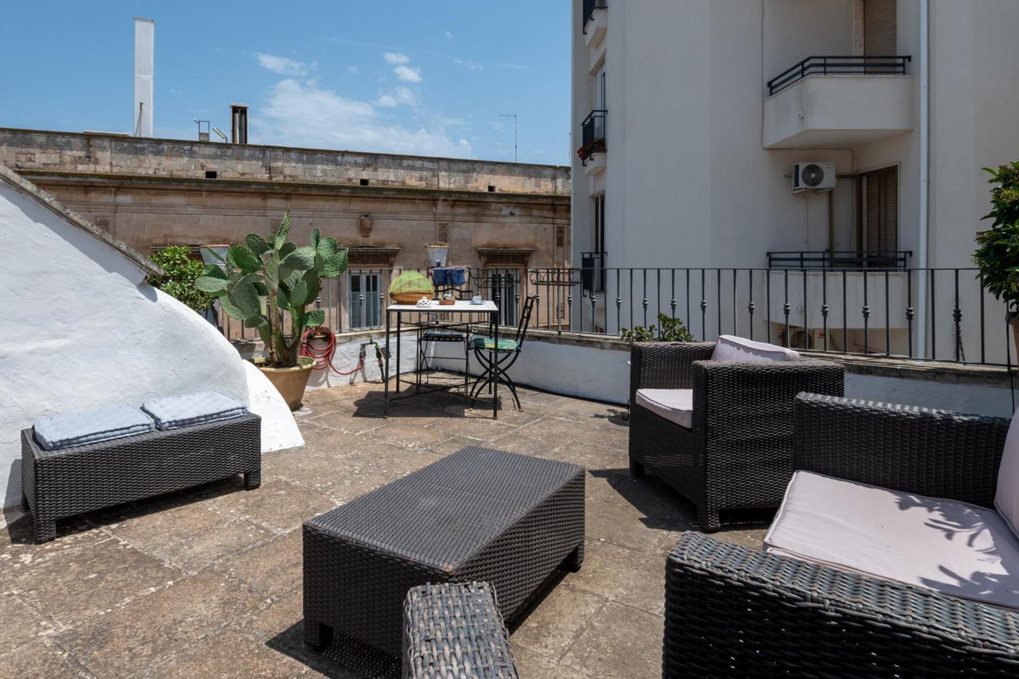 Le Bianche Suites Ostuni Εξωτερικό φωτογραφία
