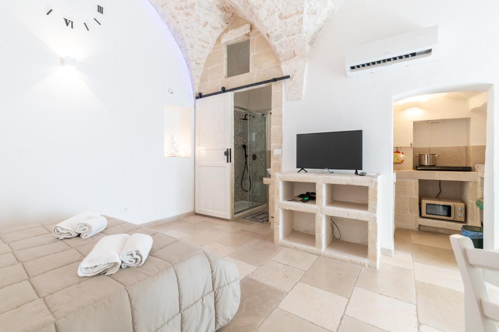 Le Bianche Suites Ostuni Εξωτερικό φωτογραφία